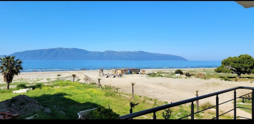 Antea Apartment 3 Vlorë エクステリア 写真