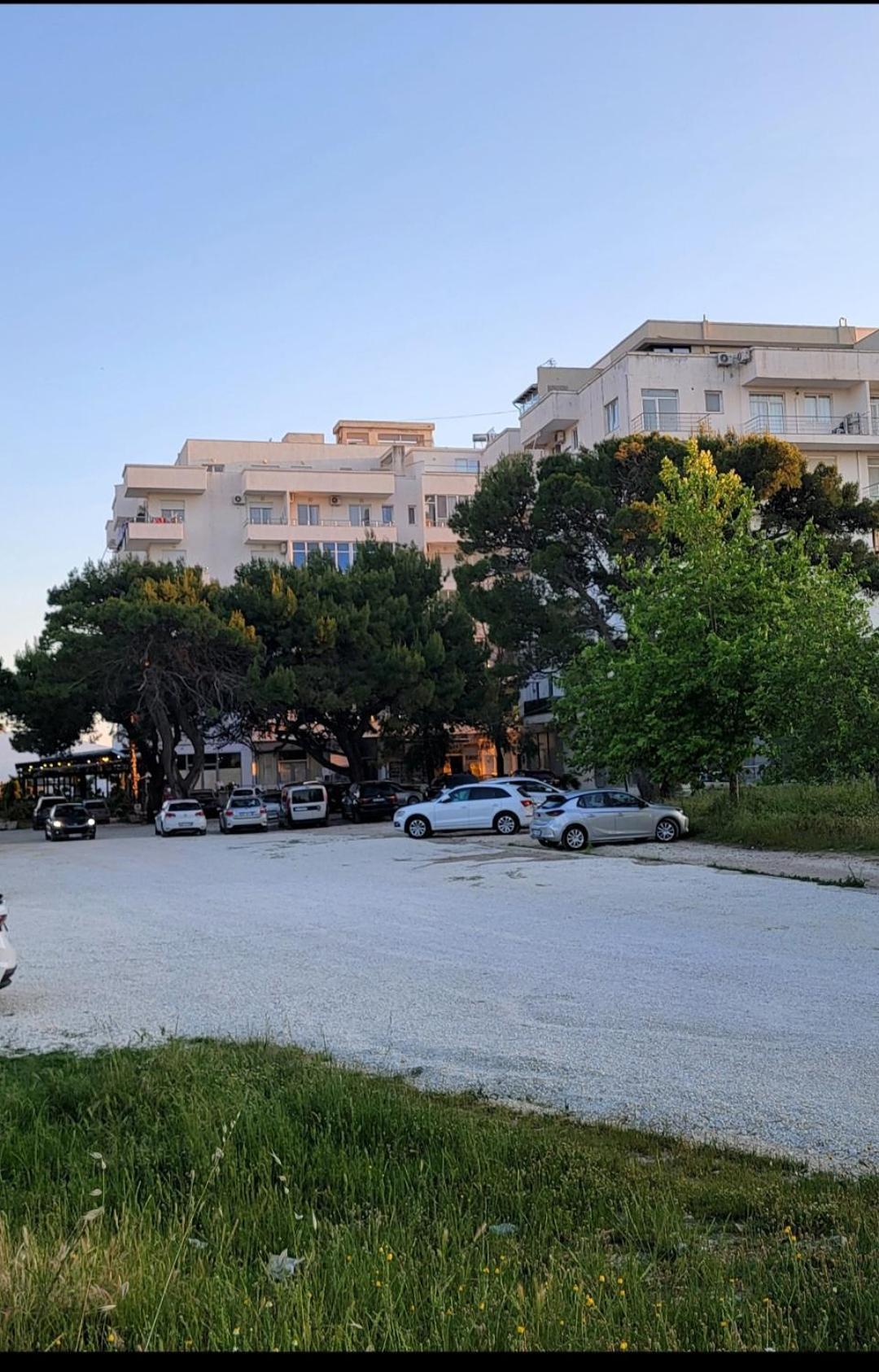 Antea Apartment 3 Vlorë エクステリア 写真